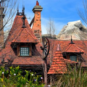 Enchanted Tales in Fantasyland at Magic Kingdom in Orlando, Florida - Encircle Photos