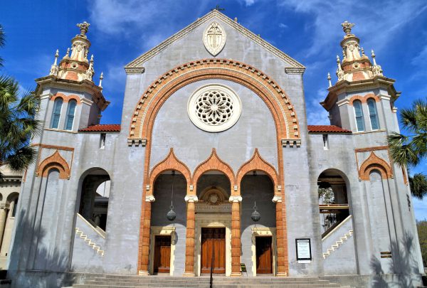 Memorial Presbyterian Church Façade in St. Augustine, Florida - Encircle Photos