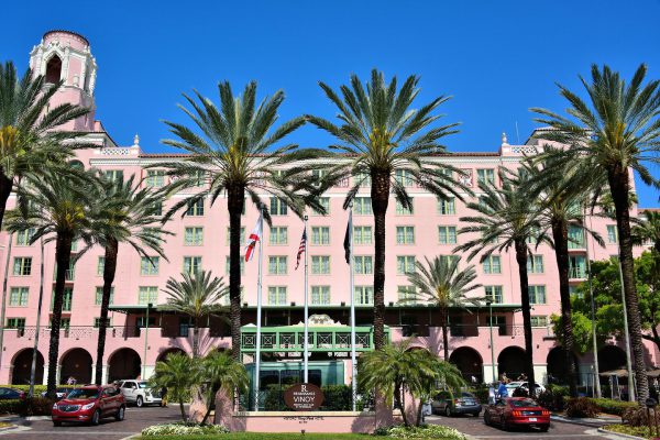 Entrance of The Vinoy Renaissance Hotel in St. Petersburg, Florida - Encircle Photos
