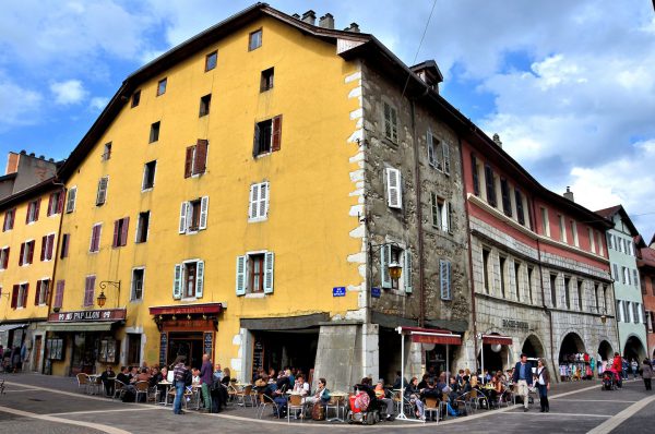 Outdoor Café on Rue St. Claire in Annecy, France - Encircle Photos