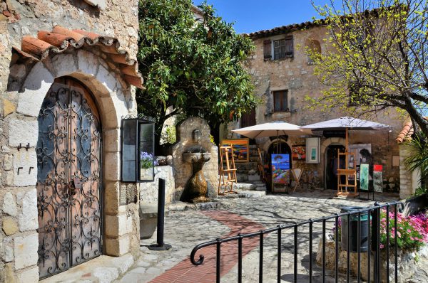 Artist Gallery in Éze, France - Encircle Photos