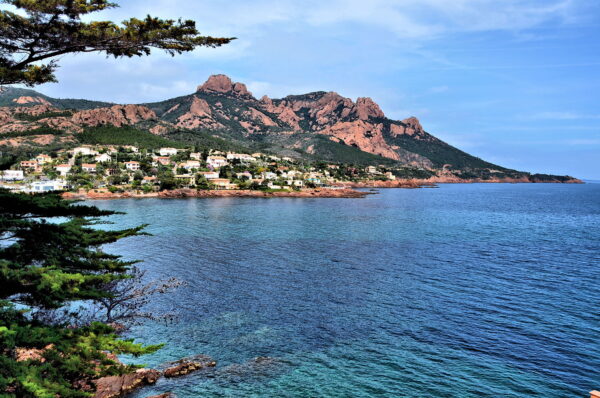 Chapter 33: Côte d’Azur Coastline in French Riviera, France - Encircle Photos
