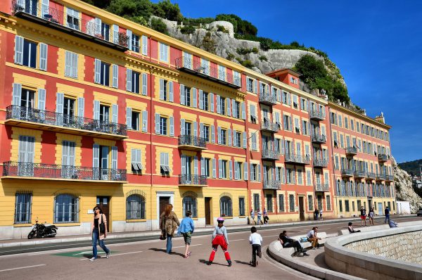 Que Rauba Capéu in Nice, France - Encircle Photos