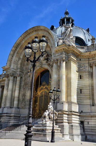 Le Petit Palais in Paris, France - Encircle Photos