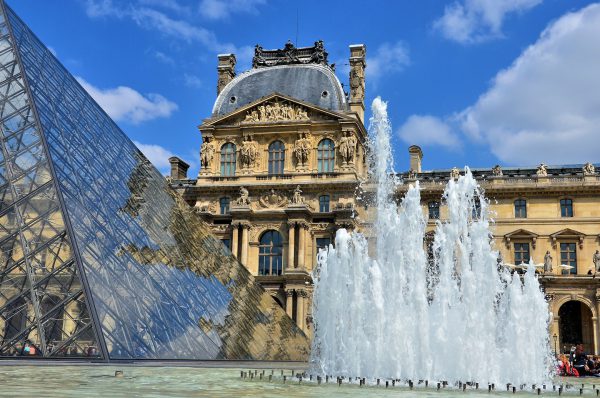 Pavillon Richelieu and Louvre Pyramid at Palais du Louvre in Paris, France - Encircle Photos