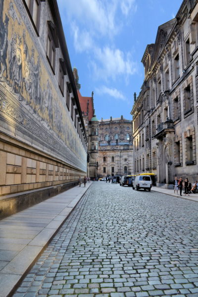 Procession of Princes Mural along Royal Palace in Dresden, Germany - Encircle Photos