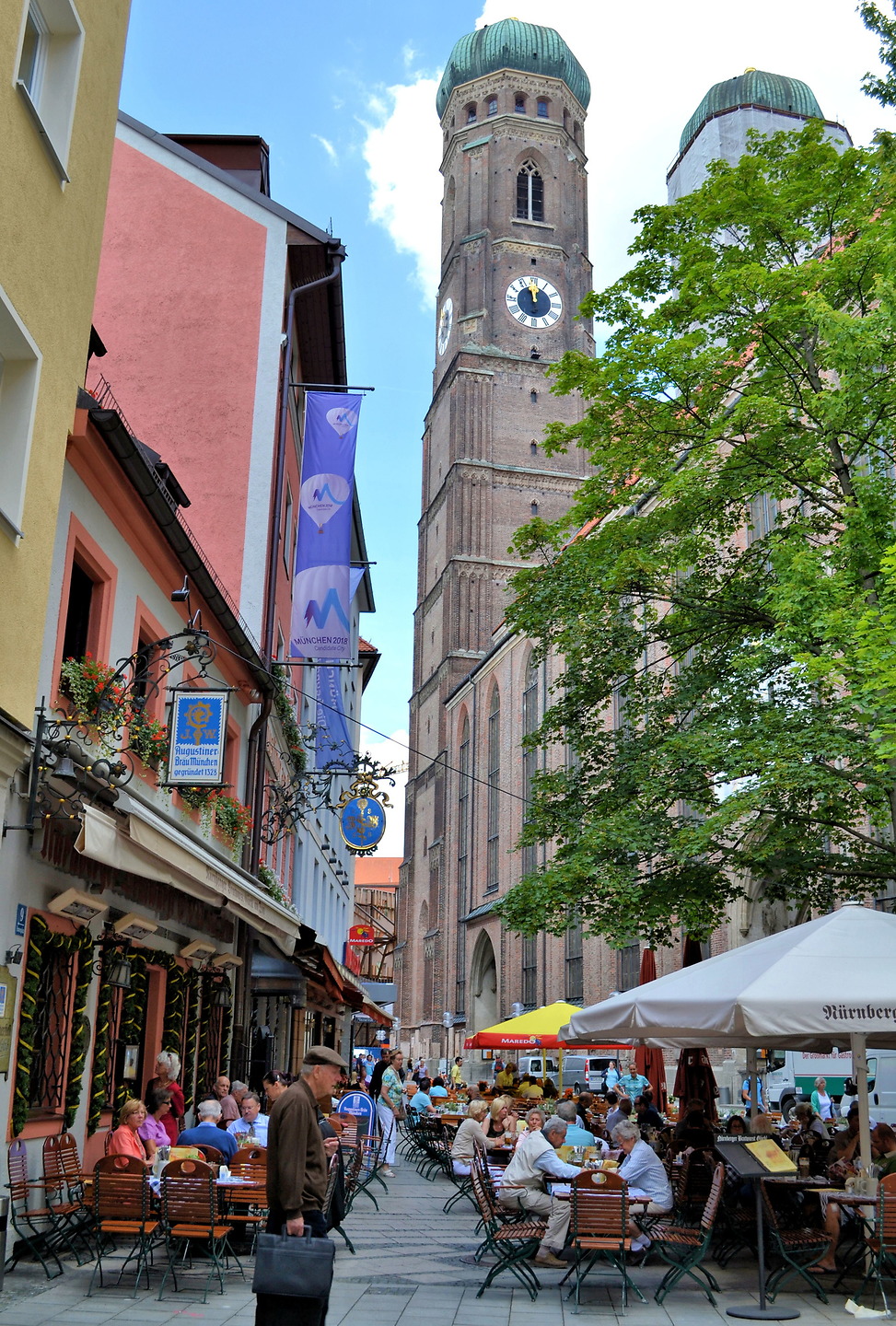 Outdoor Cafes on Frauenplatz in Munich, Germany - Encircle Photos