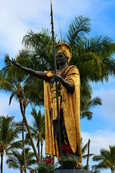 King Kamehameha Statue in Hilo, Island of Hawaii, Hawaii - Encircle Photos
