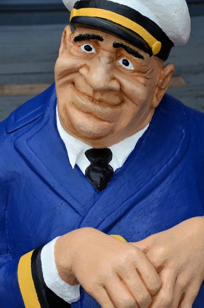 Waterfront Row’s Captain Jack Carving in Kailua-Kona, Island of Hawaii, Hawaii - Encircle Photos