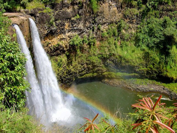 Wailua Falls with Rainbow near Lihue on Kaua’i, Hawaii - Encircle Photos