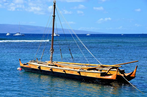 Double-hull Sailing Canoe in Lahaina on Maui, Hawaii - Encircle Photos