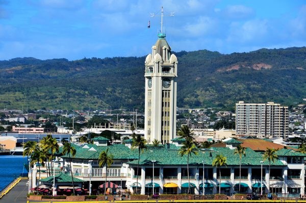 Aloha Tower and Mountains in Honolulu, O’ahu, Hawaii - Encircle Photos
