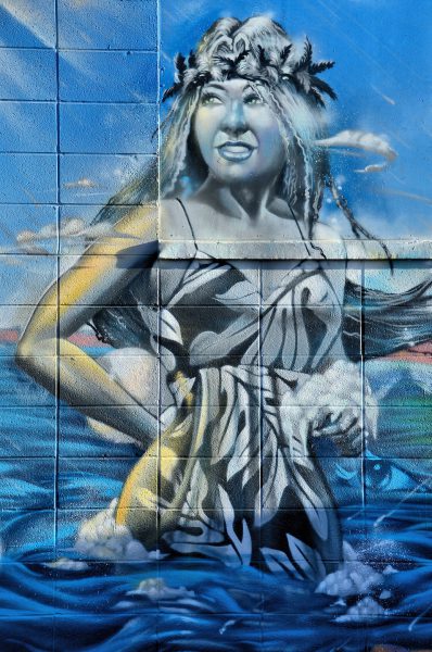 Hawaiian Woman Mural by Prime in Honolulu, O’ahu, Hawaii - Encircle Photos