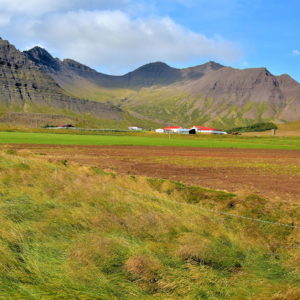 Réttarskarð Farm on Snæfellsnes Peninsula, Iceland - Encircle Photos