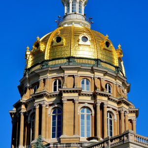Iowa State Capitol Dome in Des Moines, Iowa - Encircle Photos