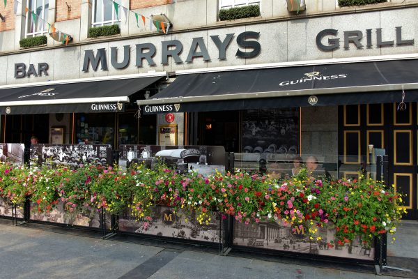 Murrays Bar and Grill in Dublin, Ireland - Encircle Photos