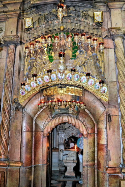 Jesus Tomb at Church of the Holy Sepulchre in Jerusalem, Israel - Encircle Photos