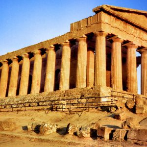 Greek Temple of Concordia in Agrigento Sicily, Italy - Encircle Photos