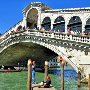 Rialto Bridge in Venice, Italy - Encircle Photos