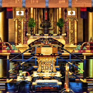 Amidado Altar at Nishi Honganji in Kyoto, Japan - Encircle Photos