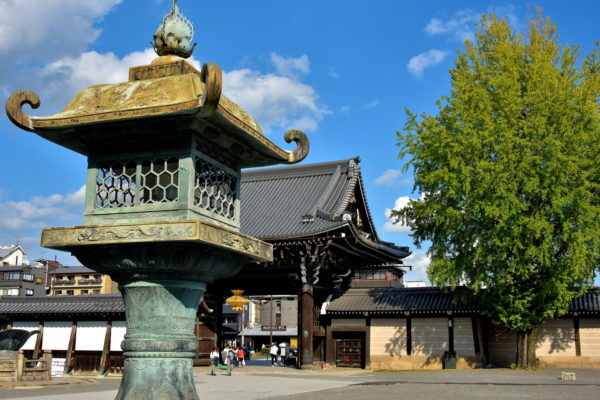 Goeido Gate at Nishi Honganji in Kyoto, Japan - Encircle Photos