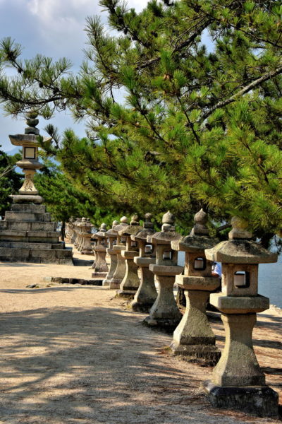Row of Pedestal Lanterns at Miyajima, Japan - Encircle Photos
