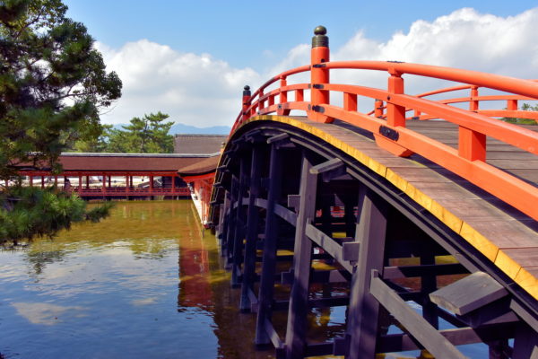 Sori-bashi Footbridge at Miyajima, Japan - Encircle Photos