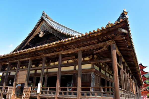 Toyokuni Shrine at Miyajima, Japan - Encircle Photos