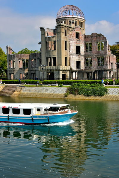 Transportation to Miyajima, Japan - Encircle Photos