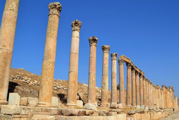 Features of The Cardo in Ancient Jerash, Jordan - Encircle Photos