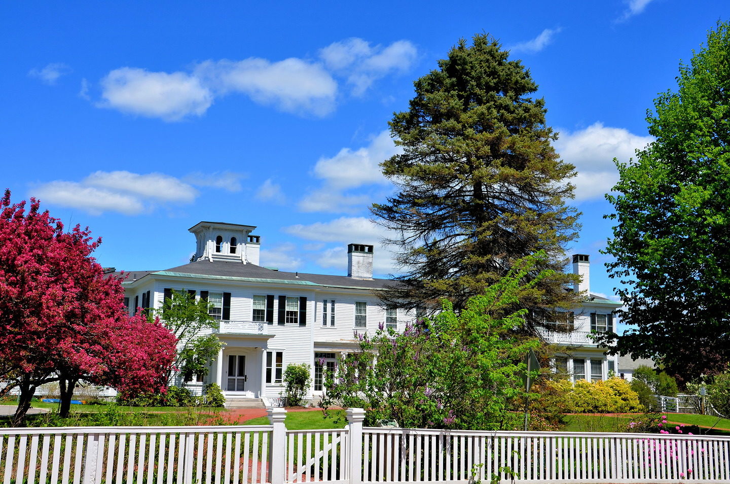 The Blaine House is Governor’s Manson in Augusta, Maine Encircle Photos