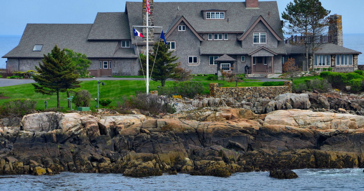 H. W. Bush Summer Compound on Walker's Point in Kennebunkport