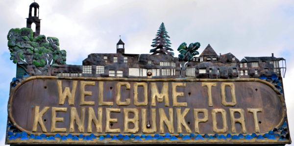 Welcome to Kennebunkport Sign in Kennebunkport, Maine - Encircle Photos