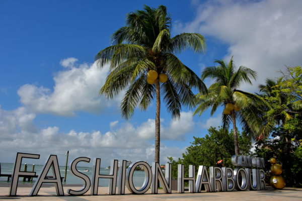 Fashion Harbour at La Isla Shopping Village in Cancun, Mexico - Encircle Photos