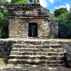 Templo Nohoch Nah at San Gervasio near San Miguel, Cozumel, Mexico - Encircle Photos