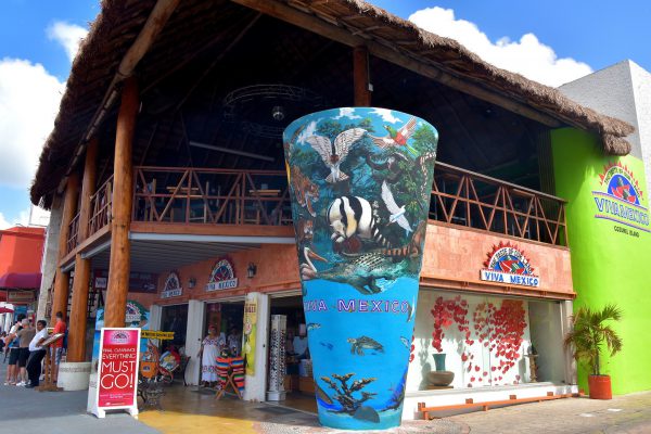 Shopping Options in San Miguel, Cozumel, Mexico - Encircle Photos