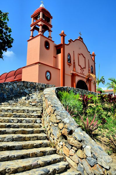 La Parroquia de Nuestra Señora de Guadalupe Church in La Crucecita, Mexico - Encircle Photos