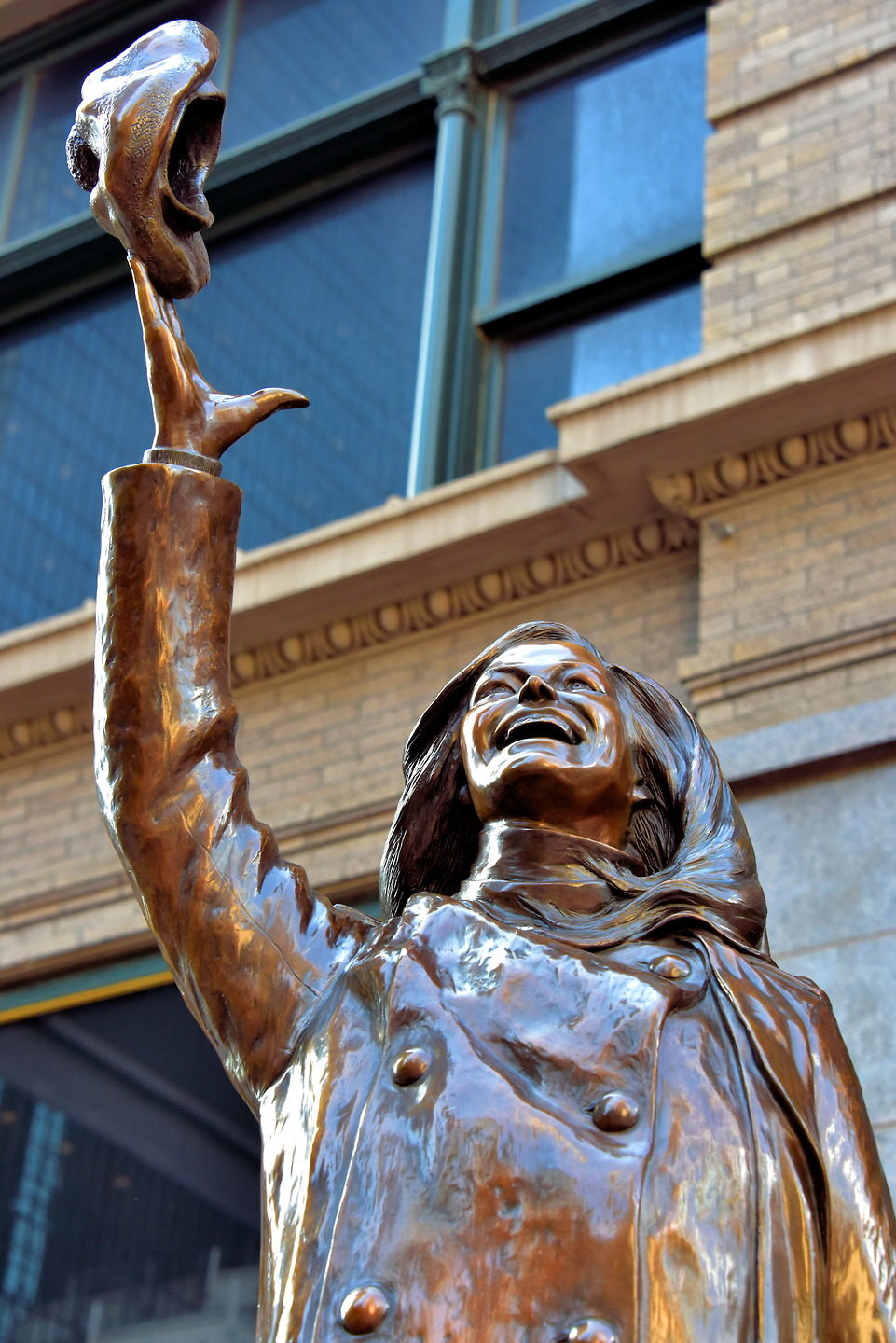 Mary Tyler Moore Statue in Minneapolis, Minnesota - Encircle Photos