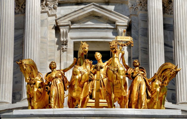 Gilded Quadriga at Minnesota State Capitol in Saint Paul, Minnesota - Encircle Photos
