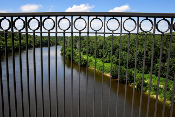 Chapter 29: Mississippi River from Bridge in Saint Paul, Minnesota - Encircle Photos