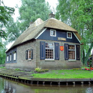 Visit Living Farm and Park in Giethoorn, Netherlands - Encircle Photos