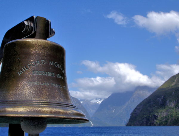 Sightseeing in Milford Sound at Fiordland, New Zealand - Encircle Photos