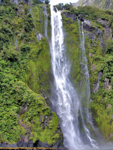 Stirling Falls in Milford Sound at Fiordland, New Zealand - Encircle Photos