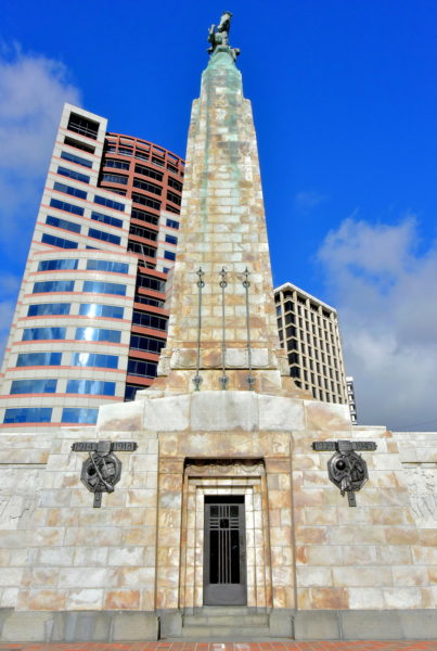 Wellington Cenotaph among Parliament Buildings in Wellington, New Zealand - Encircle Photos
