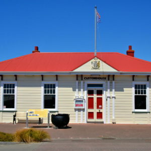 Old Customshouse at Ahuriri in Napier, New Zealand - Encircle Photos