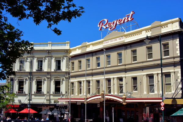 Regent Theatre in Dunedin, New Zealand - Encircle Photos