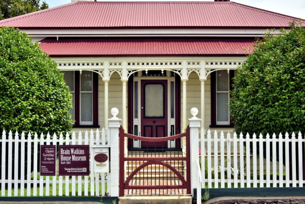 Brain Watkins House in Tauranga, New Zealand - Encircle Photos