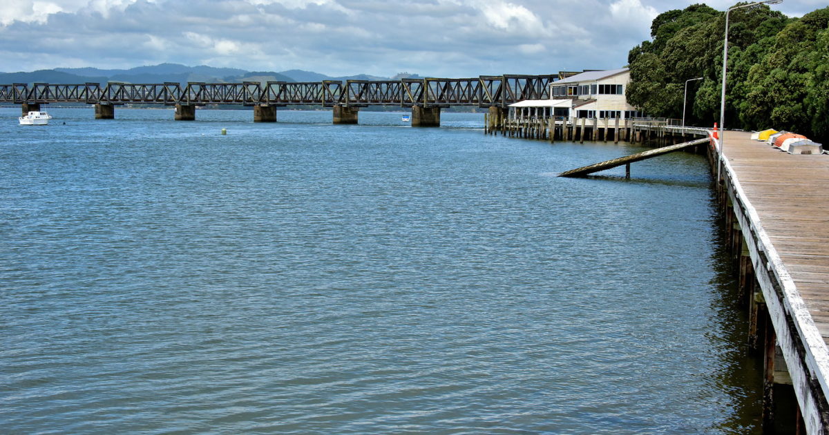 Matapihi Rail Bridge in Tauranga, New Zealand Encircle Photos