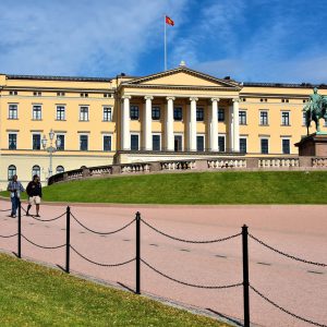 Norwegian Royal Palace Full View in Oslo, Norway - Encircle Photos
