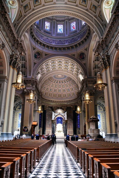Chapter 27: Nave of Cathedral Basilica in Philadelphia, Pennsylvania - Encircle Photos
